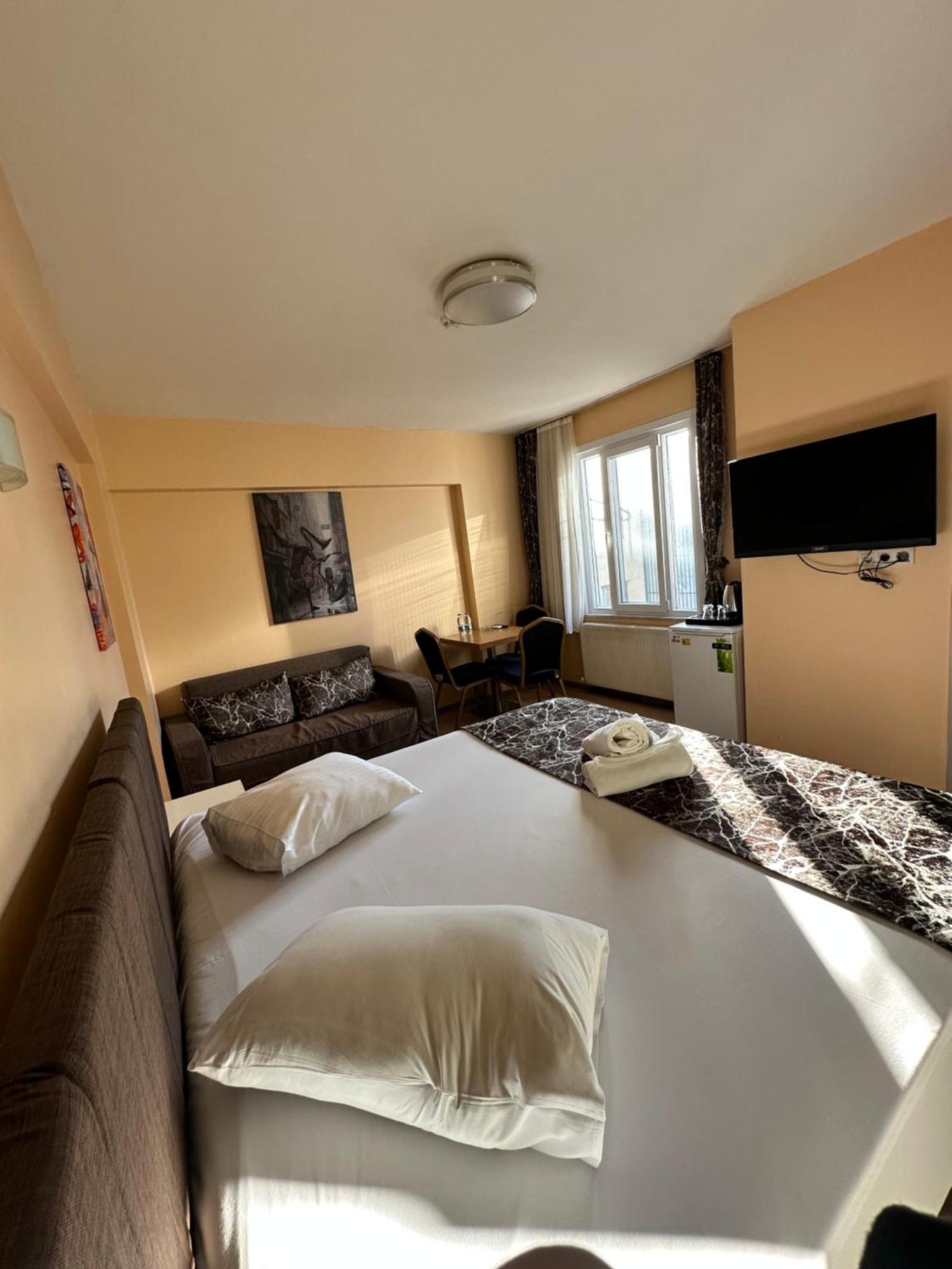 Beyaz Koesk Hotel Provincia di Provincia di Istanbul Esterno foto