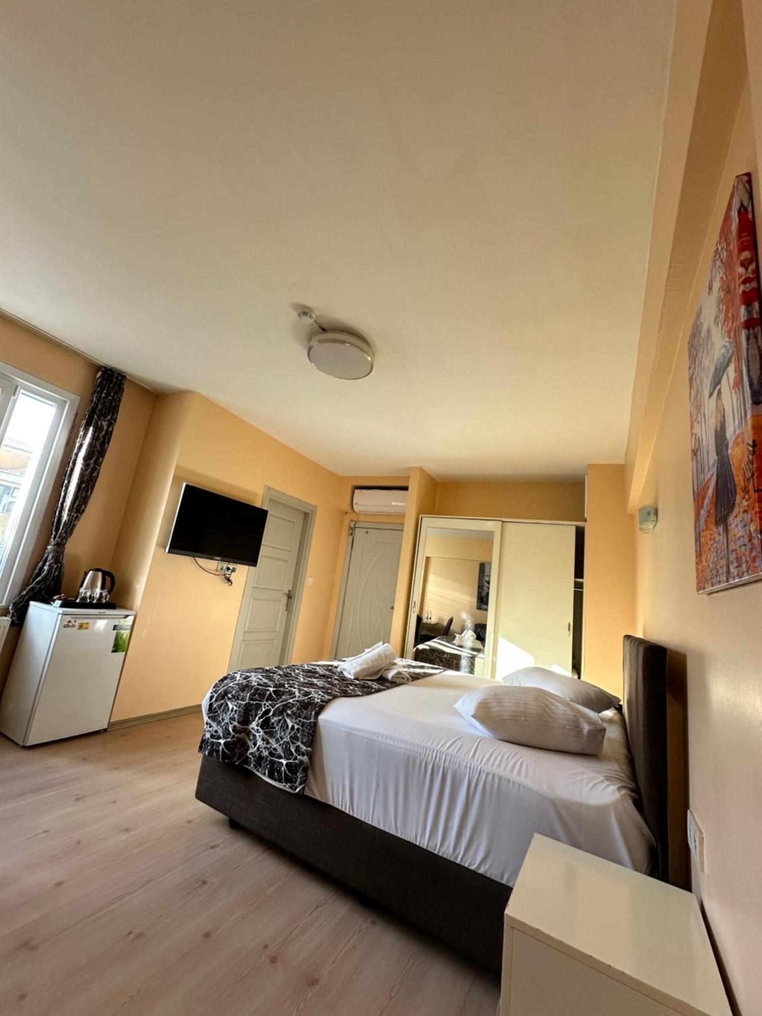 Beyaz Koesk Hotel Provincia di Provincia di Istanbul Esterno foto