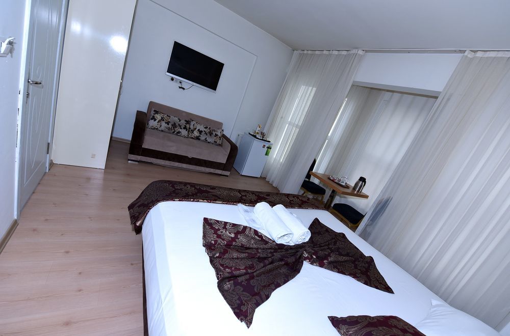 Beyaz Koesk Hotel Provincia di Provincia di Istanbul Esterno foto