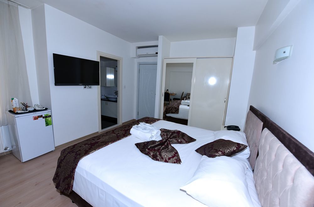 Beyaz Koesk Hotel Provincia di Provincia di Istanbul Esterno foto