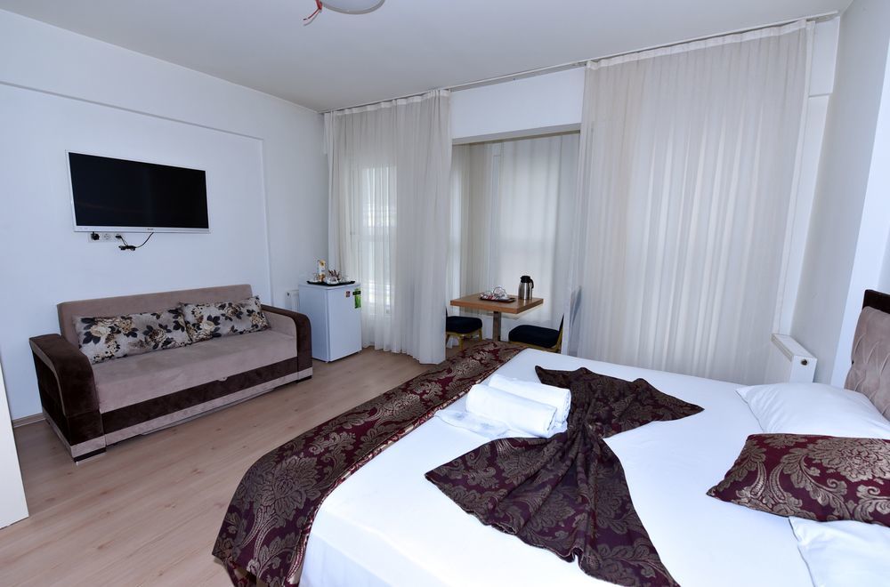 Beyaz Koesk Hotel Provincia di Provincia di Istanbul Esterno foto