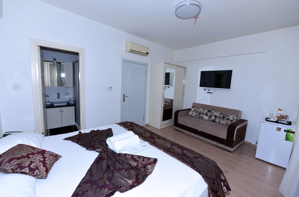 Beyaz Koesk Hotel Provincia di Provincia di Istanbul Esterno foto