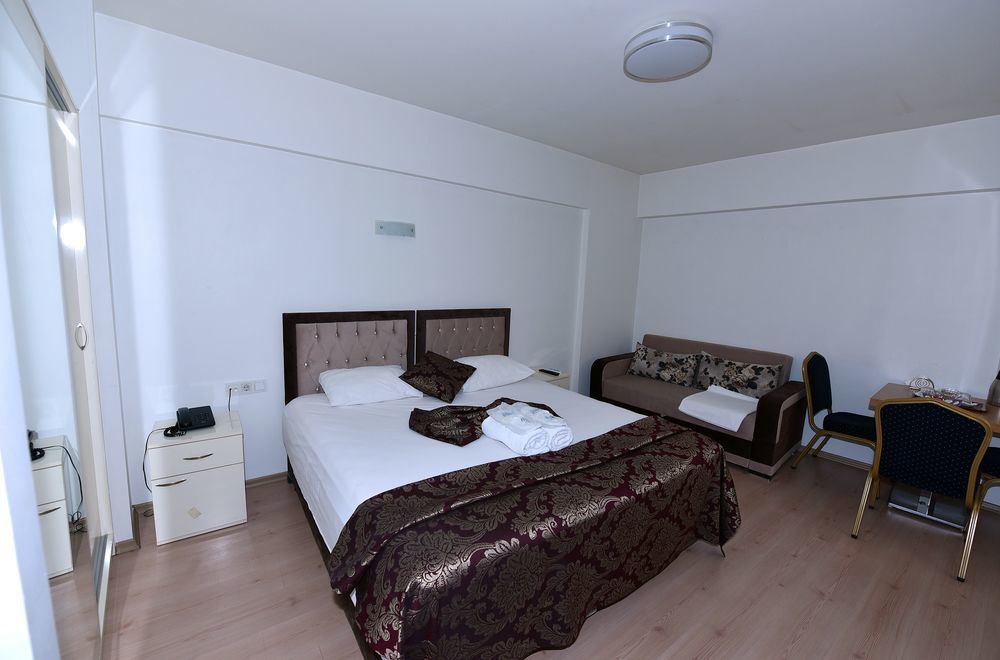 Beyaz Koesk Hotel Provincia di Provincia di Istanbul Esterno foto